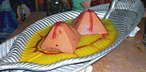 Volcano Dessert Spirit of Aloha Dinner Show
